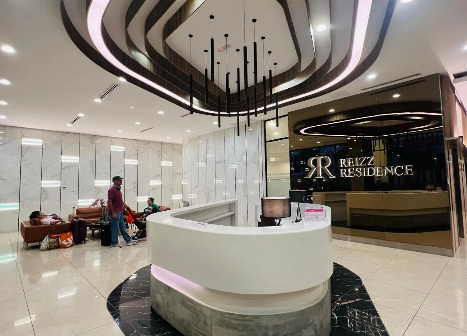 Reizz Residence By Elysium Kuala Lumpur Apartment