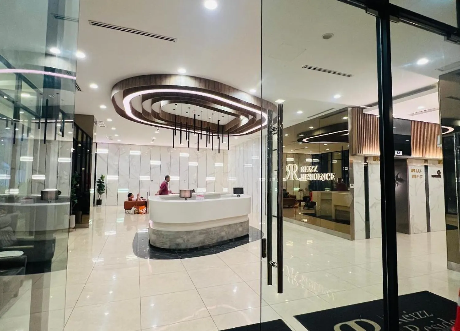 Reizz Residence By Elysium Kuala Lumpur Apartment